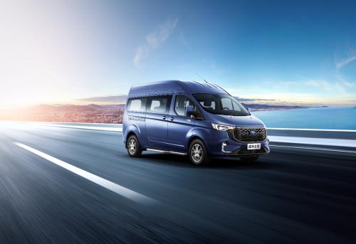 Light customers are not good for home use?That’s because you didn’t choose the right car. The 2023 Ford Transit has a premium feel like a passenger car